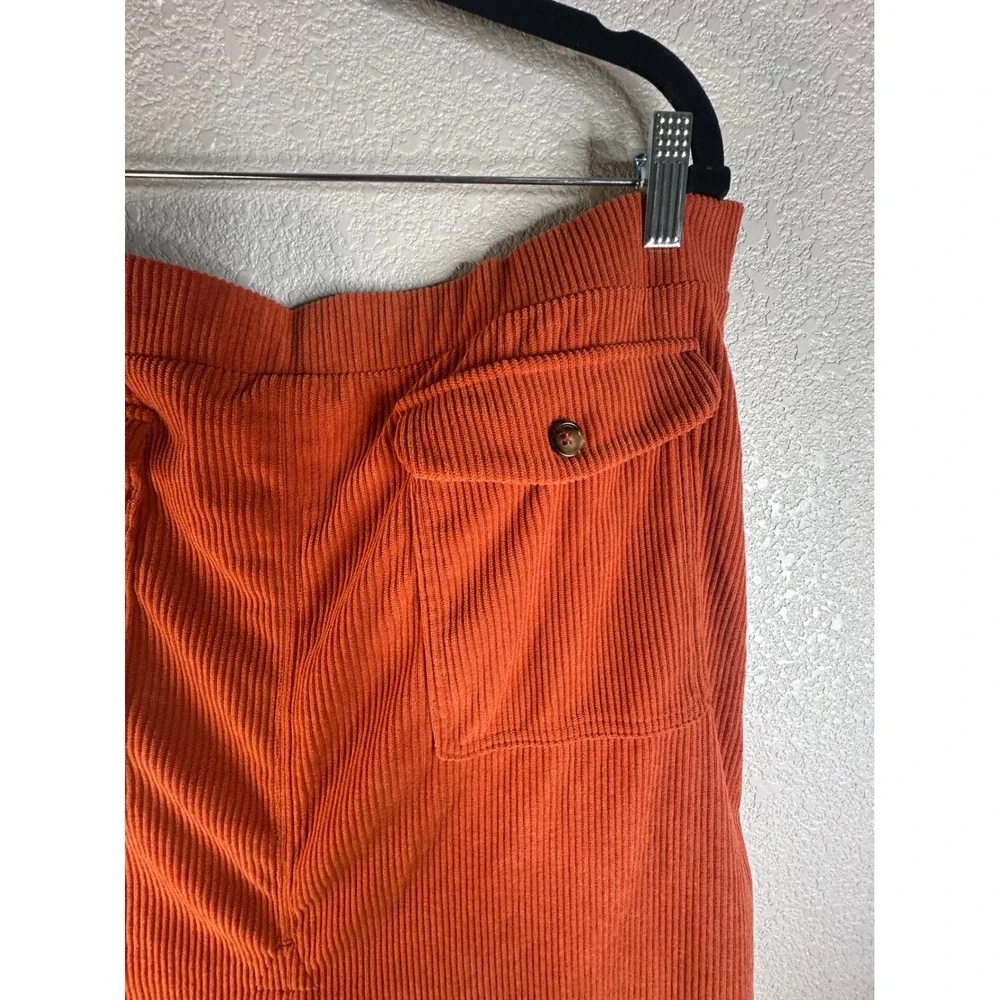 HALARA corduroy skirt